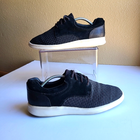 UGG Men's Hepner Woven Black Sneaker Men size 11